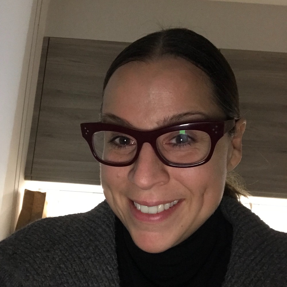 Meet your Posher, Carrie